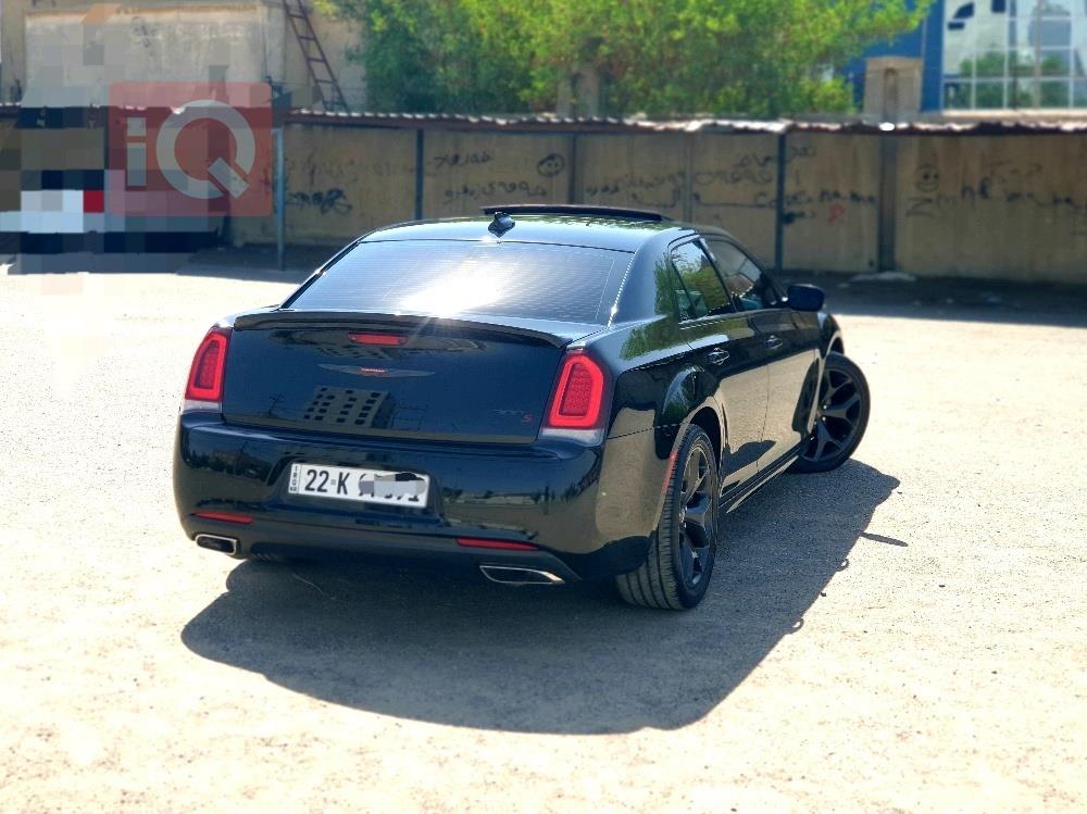 https://cdn.iqcars.io3d2ae077-159f-466c-b797-6d41abd3f9f5_8.jpg